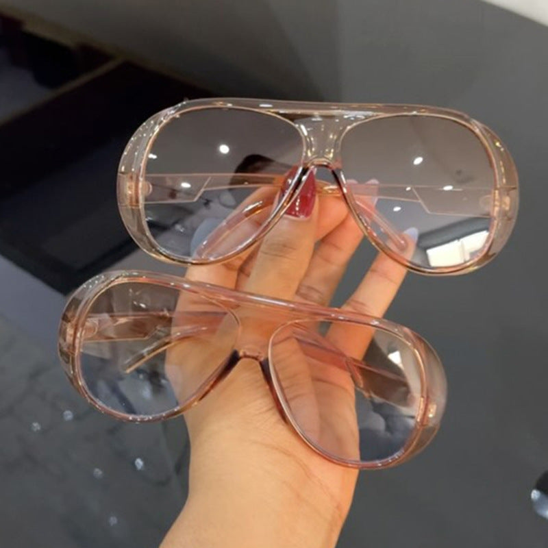 Fashionable Oversized Frog-style Sunglasses