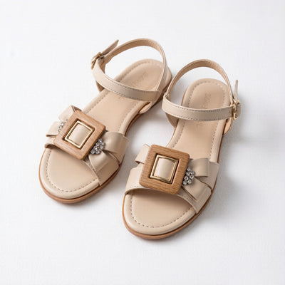 Handmade flat sandals with wooden buckle - product detail